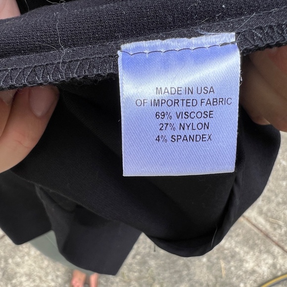 Supply and Demand stretch knit one-button black blazer jacket - Picture 5 of 5